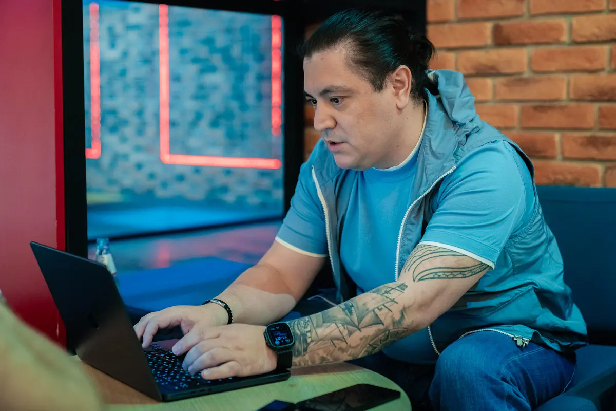 «Цена очень крутая». Казахстанец рассказал, как подключал Starlink