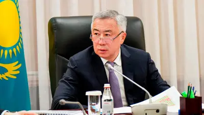 «И хорошо и плохо»: что в правительстве Казахстана говорят о дорогом рубле
