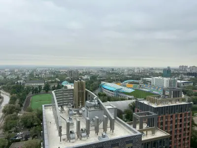Погода в Алматы: на город надвигается ливень