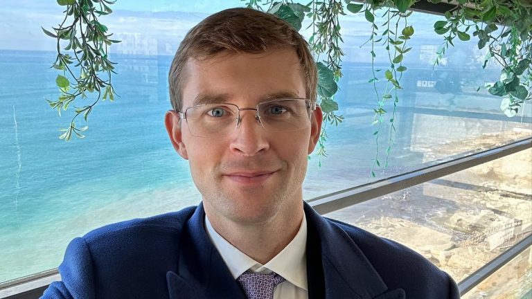 Тимур Турлов извинился за сбой Freedom SuperApp и пообещал людям компенсацию
