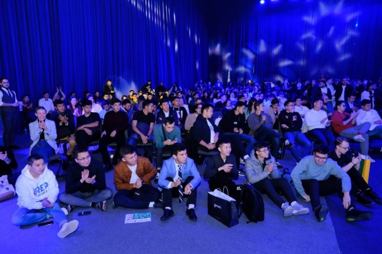 Форум Digital Bridge 2023 cостоится 12-13 октября в Астане