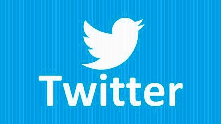 Знаменитости и политики отказываются платить за «галочки» в Twitter