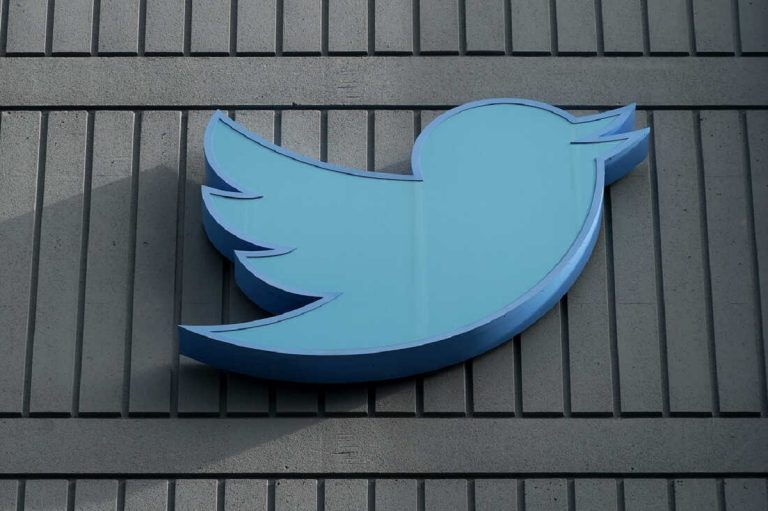 Twitter заключил сделку, которая поможет ему стать «суперприложением»