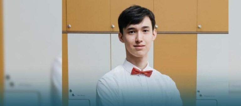 Гимназист из Алматы создал мобильное приложение для изучения истории