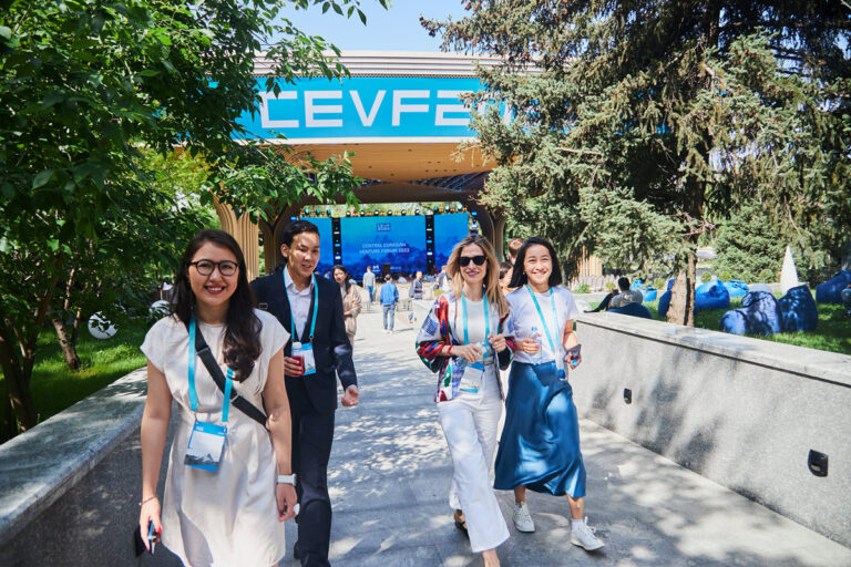 Большой фоторепортаж с CEVF 2023