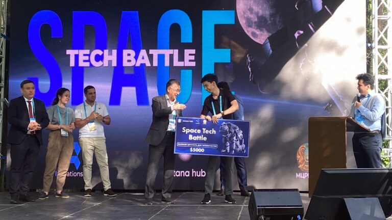 Три космических стартапа разделили $15 тысяч на Space Tech Battle