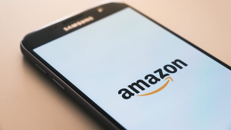 Amazon планирует инвестировать в ИИ-стартап до $4 млрд