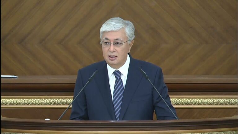 Президент разрешил блокировать эти счета без предупреждения. Узнали, о чем идет речь