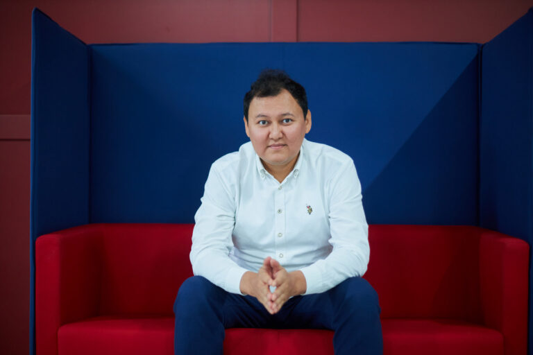 Алматинец строит платформу, которая помогает финансированием МСБ 