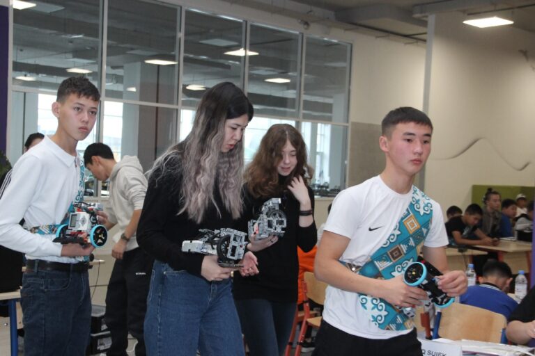 Определились победители чемпионата по спортивной робототехнике KazRoboSport-2023