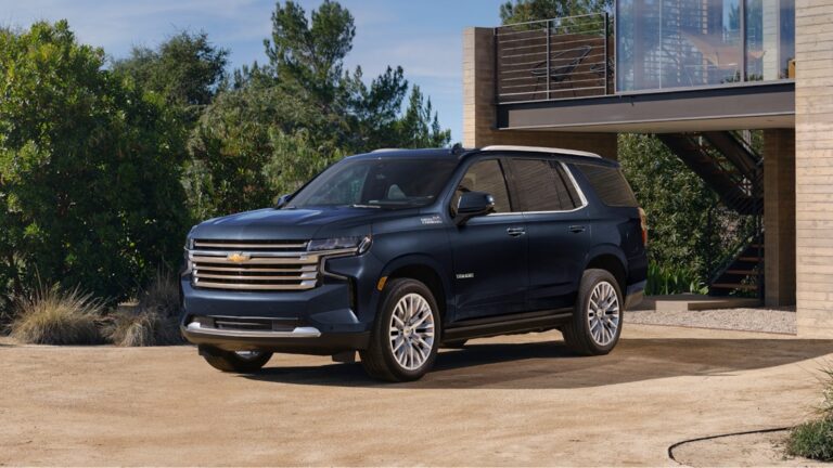 Чат-бота на сайте автодилера уговорили продать Chevrolet Tahoe 2024 всего за $1