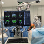 В Астане начали проводить хирургические операции с привлечением робота-ассистента