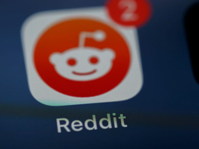 Оценка Reddit перед IPO может составить $5 млрд