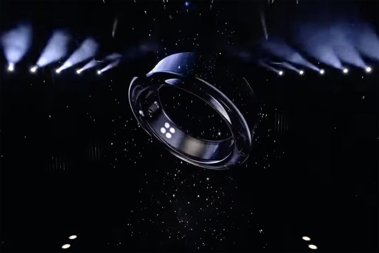 Samsung презентует «умное кольцо»