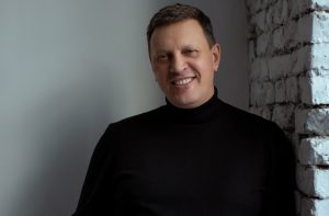 Работал в шахте, а теперь развивает стартап. История карагандинца, который делает деньги на 3D-технологиях