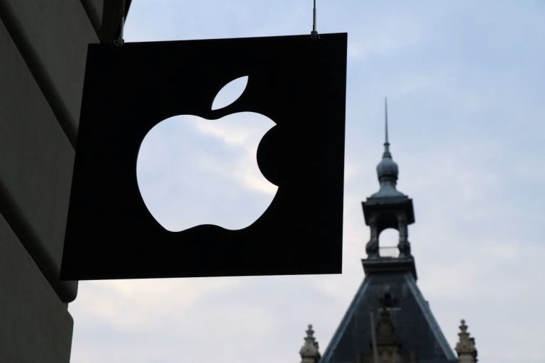 Сделка Apple с OpenAI сорвалась