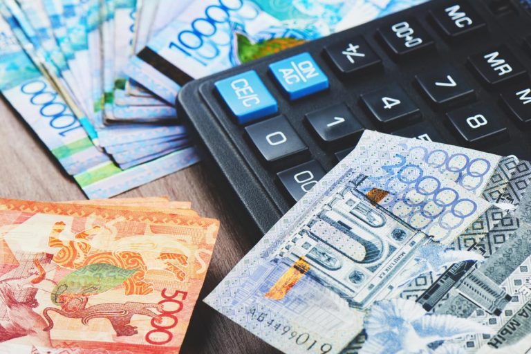 Казахстанцы смогут подавать декларацию о доходах через Kaspi.kz