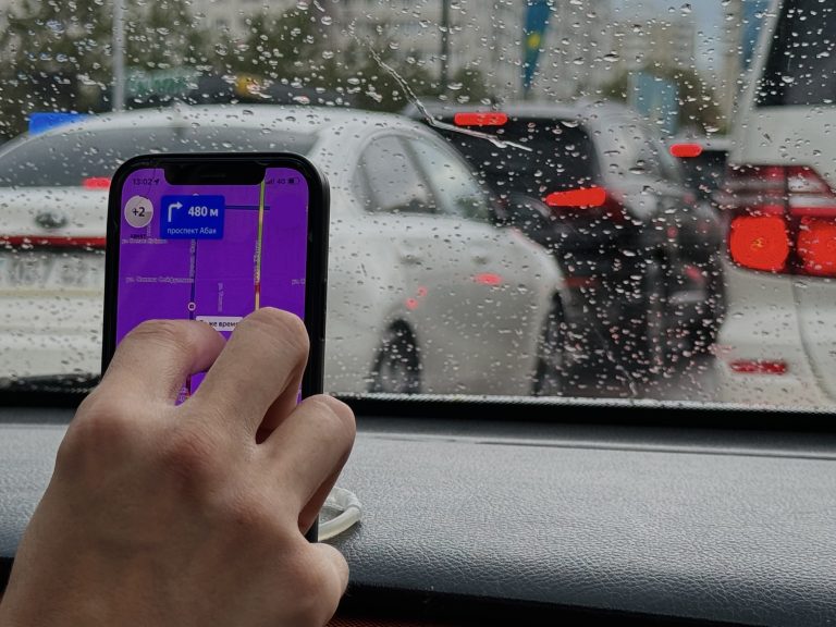Один день из жизни курьера Яндекса в Астане