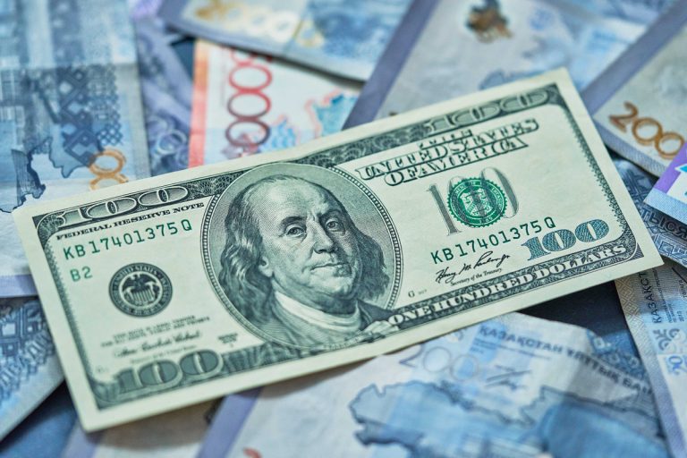 Курсы валют в Казахстане на 30 июля