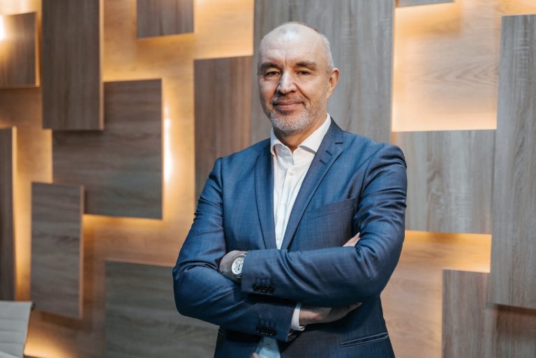 Финансист рассказал, как потратить годовые бонусы 