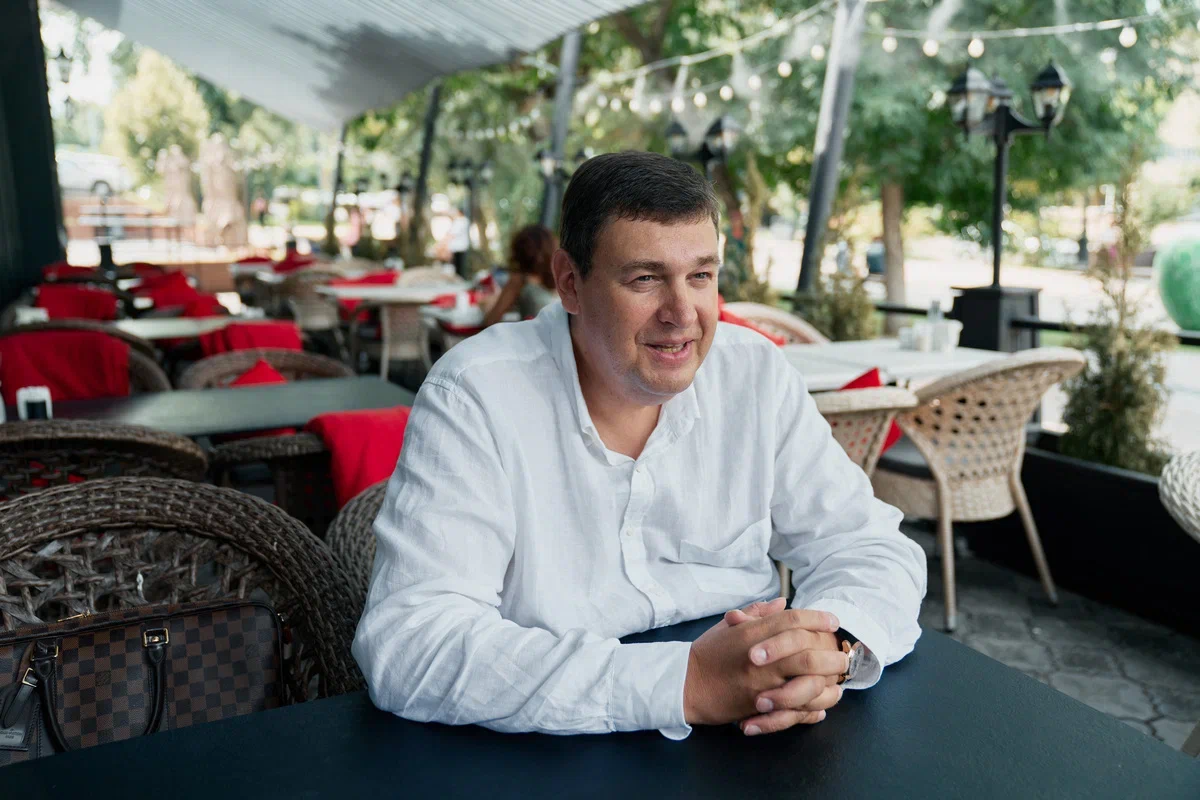 «К инвестициям нужно относиться столь же серьезно, как к выбору спутника жизни». Интервью с инвестором Аркадием Рахилькиным — изображение 1