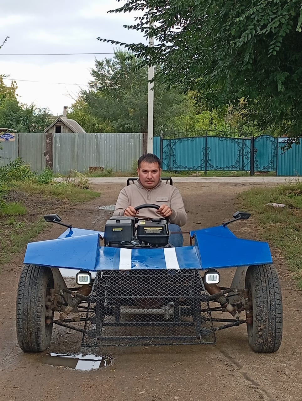 «Все машины собрал без инженерного образования». Юрист из Державинска мечтает открыть свой автозавод — изображение 5