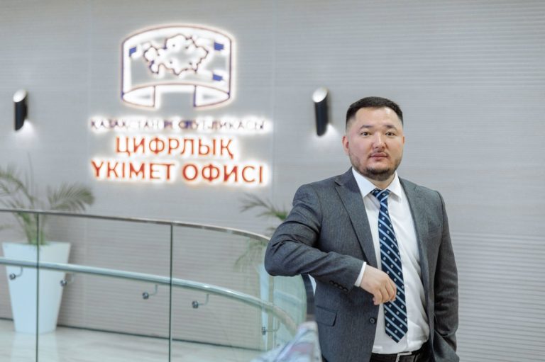 Первое интервью с главой Комитета искусственного интеллекта