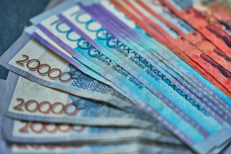 Сколько денег из ЕНПФ сняли казахстанцы на покупку жилья 