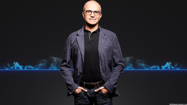 Стала известна зарплата руководителя Microsoft