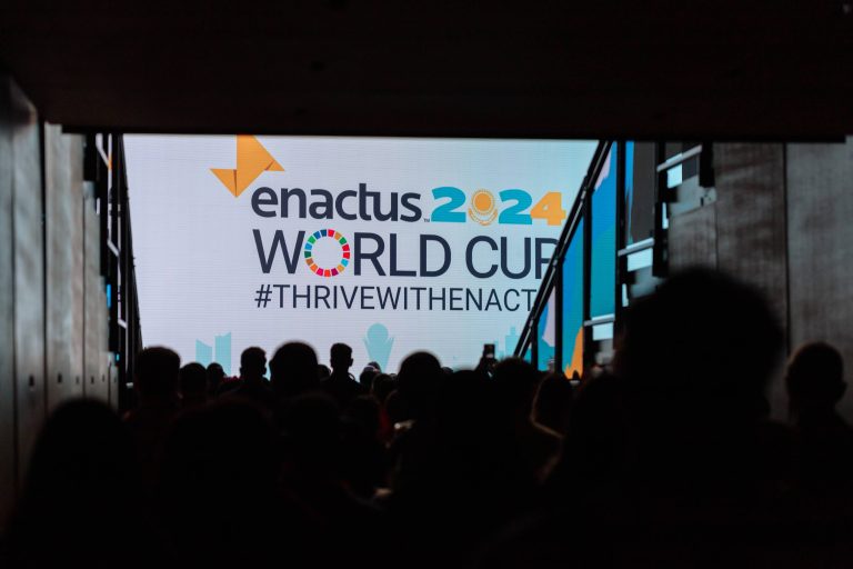 Как Beeline развивает ИТ-предпринимательство вместе с Enactus