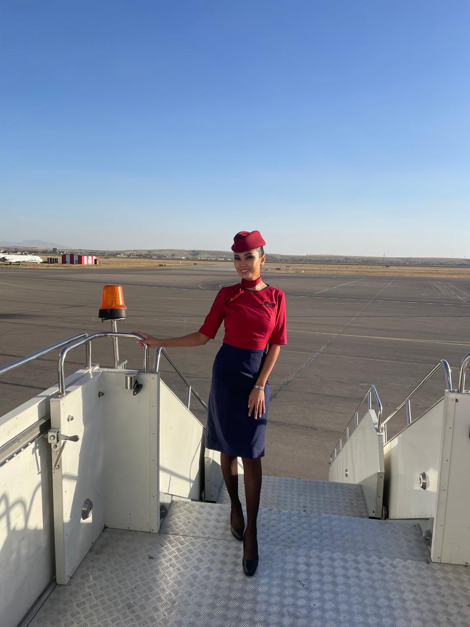 Бортпроводница FlyArystan рассказала правду о своей работе — изображение 1