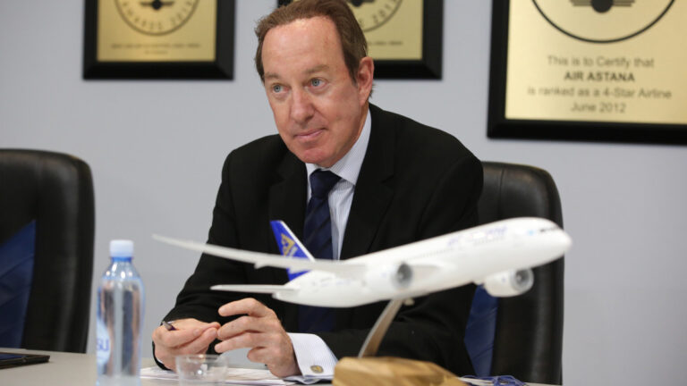 «23 года назад у нас было всего 2 самолета»: Питер Фостер о подготовке Air Astana ко Дню рождения