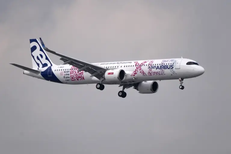 Airbus готовится к поставкам самолета, который может лететь дольше других