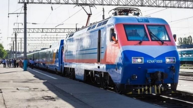 Узнали, как купить ЖД билеты на Kaspi Travel за 45 дней до отправления