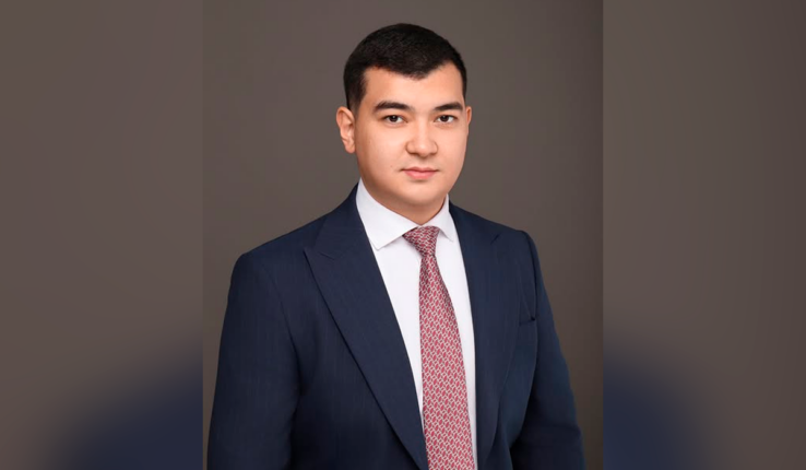 Казахстанец впервые стал одним из топ-менеджеров Apple. Ему всего 29 лет