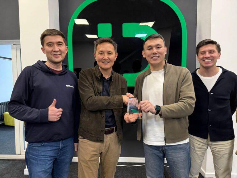inDrive инвестирует в казахстанский сервис доставки «Рядом»
