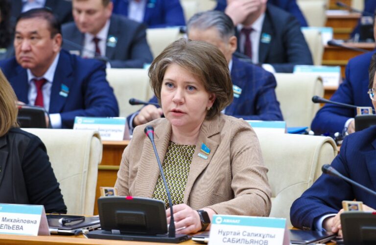 «Бюджет должен получать больше денег не только за счет налогов». Власти указали на другие источники