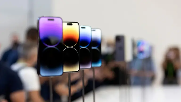 Инсайдеры узнали о планах Apple на февраль 2025 года. Будет 2 больших релиза