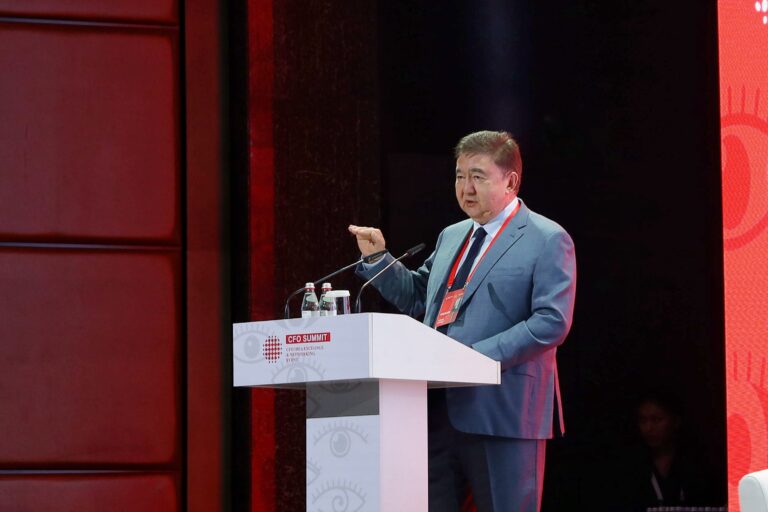 ‭«В Казахстане главные города лопаются по швам». Экономист назвал главные угрозы для страны