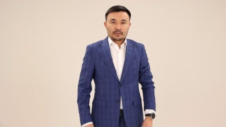 Экономист предупредил: кризис в экономике уже наступает и НДС точно повысят