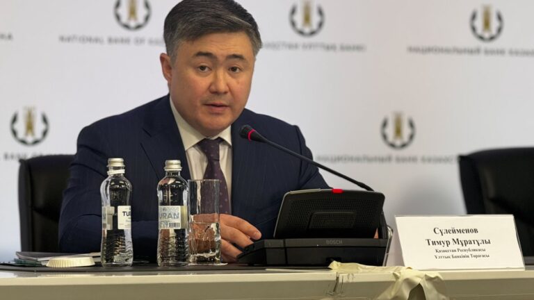 Нацбанк опасался, но население Казахстана поддержало тенге
