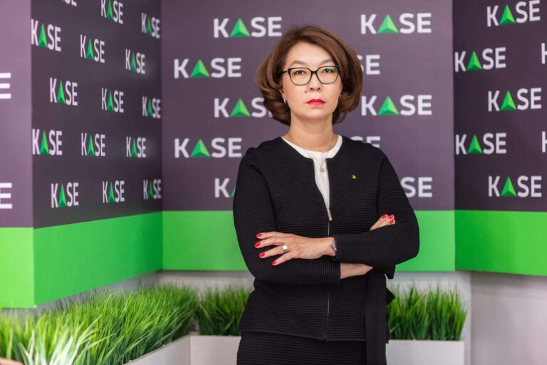 Экс-глава KASE Алина Алдамберген назначена независимым директором фонда «Даму»