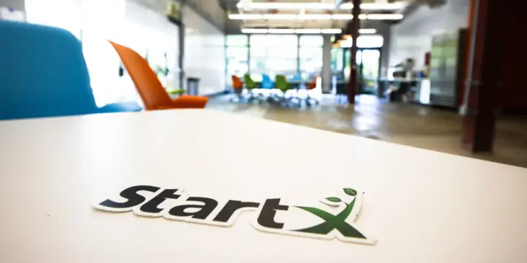 Три казахстанских стартапа попали в акселератора StartX при Стэнфордском университете