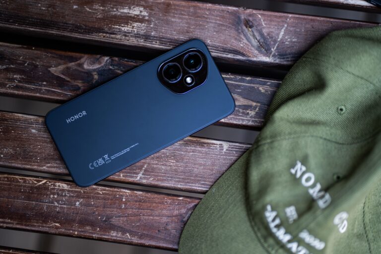Обзор HONOR 400 с широкими ИИ-возможностями
