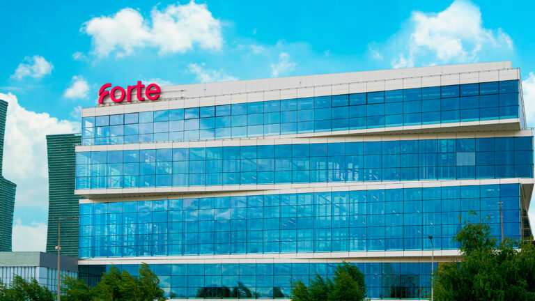 ForteBank покупает Home Credit Bank