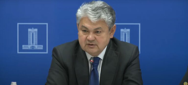 Заместитель премьера рассказал, не много ли в Казахстане выходных