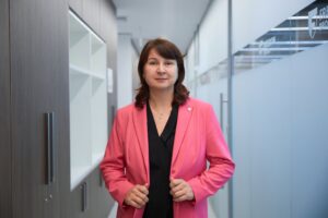 «Мы не просто следуем за изменениями, а выстраиваем процессы с расчетом на будущее». Интервью с заместителем председателя правления по операционной деятельности Freedom Broker