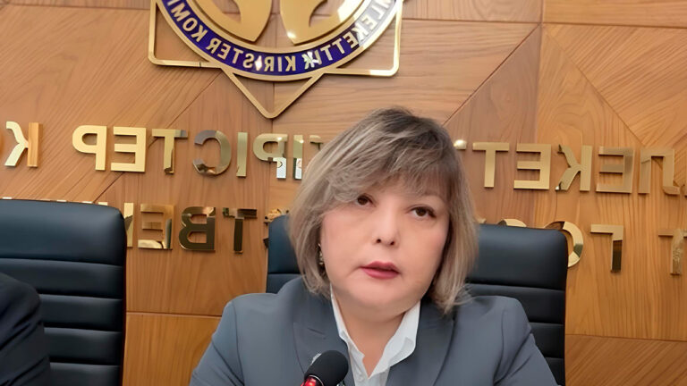 В КГД подсказали, через какие банки сдать налоговую декларацию