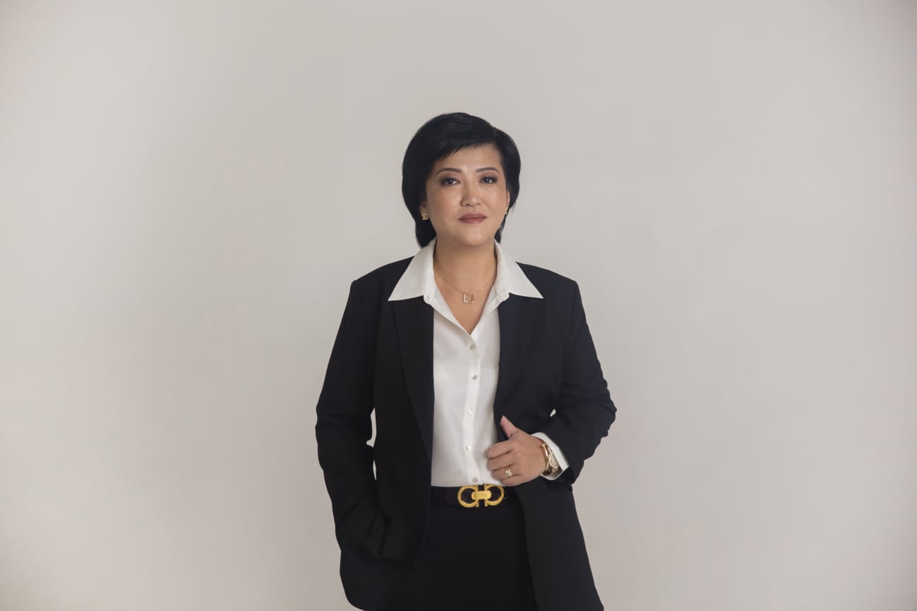 Елена Ли