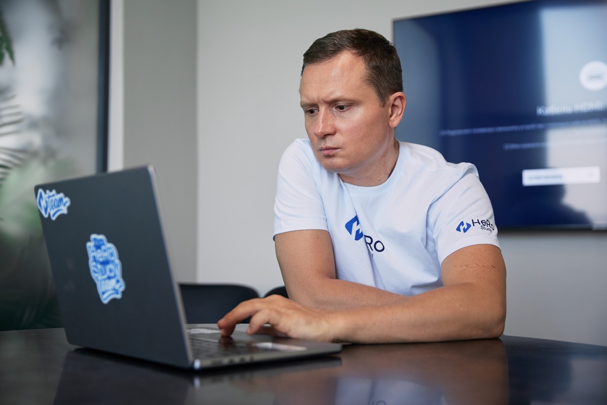 Управляющий партнер HeRo Study Антон Силенко 